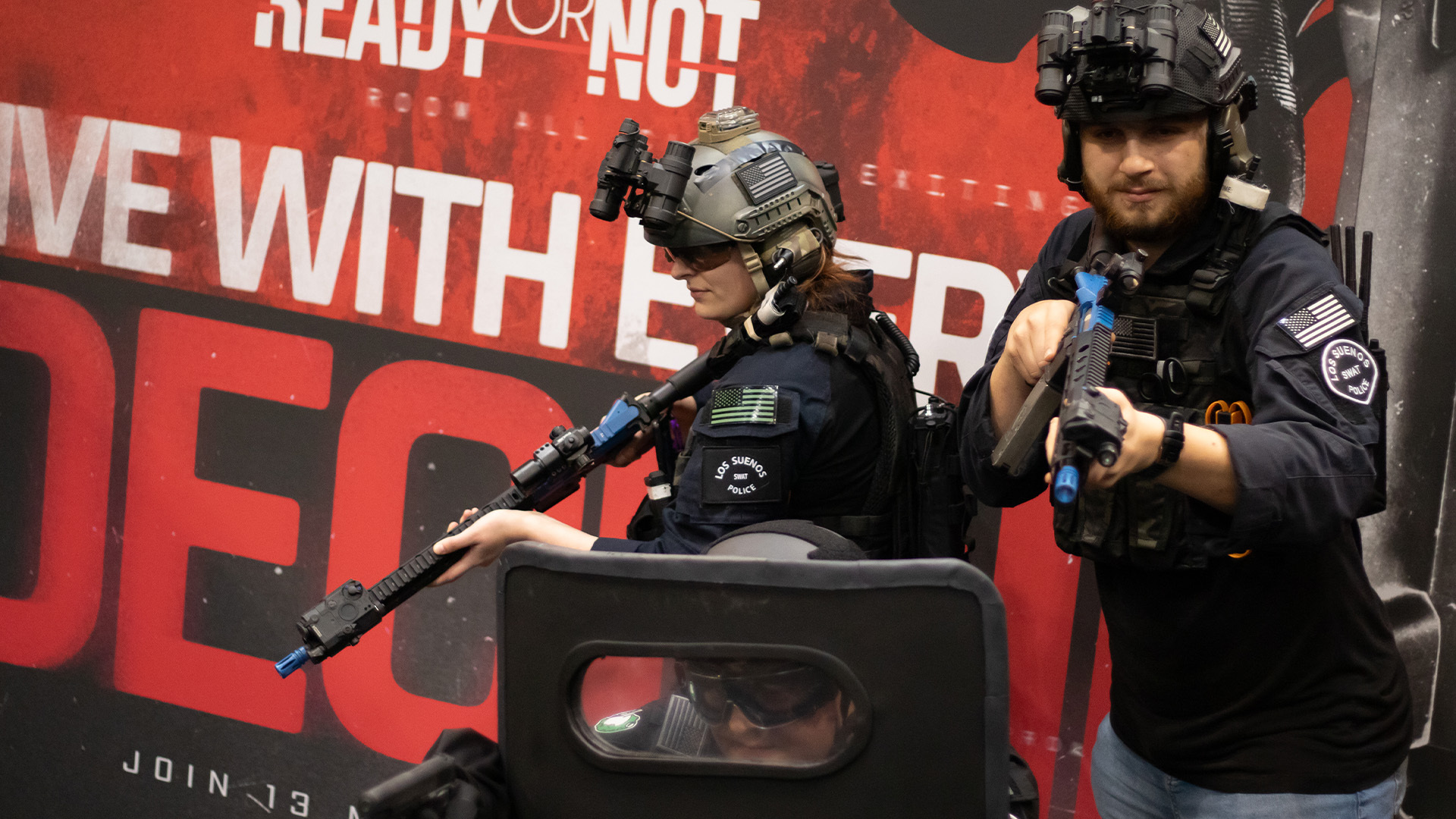 LSPD SWAT cosplayers